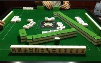 国产小伙打麻将视频