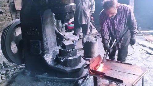 国产斧头生产工艺视频,匠心独运，传承与创新