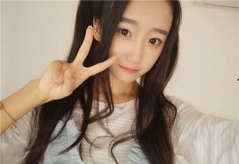 国产吧视频女生简单网名,简约而不失个性的魅力展现